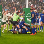 Morne Van Berg celebrate against Italy