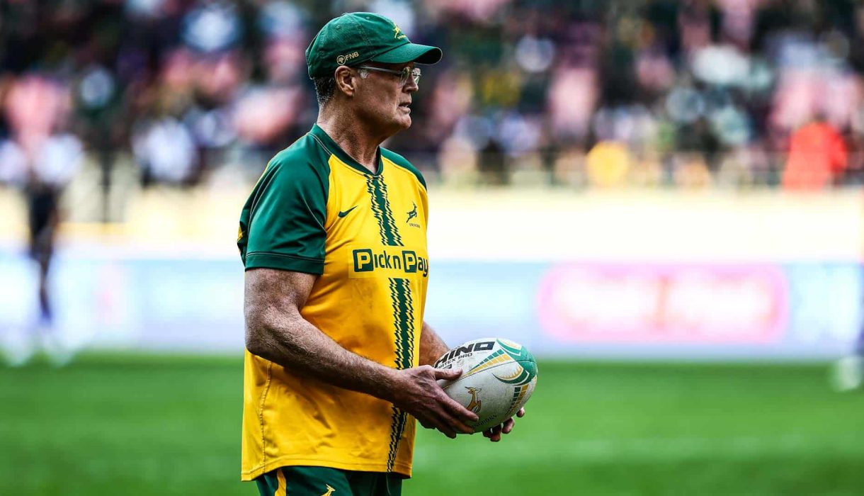 Rassie Erasmus in training